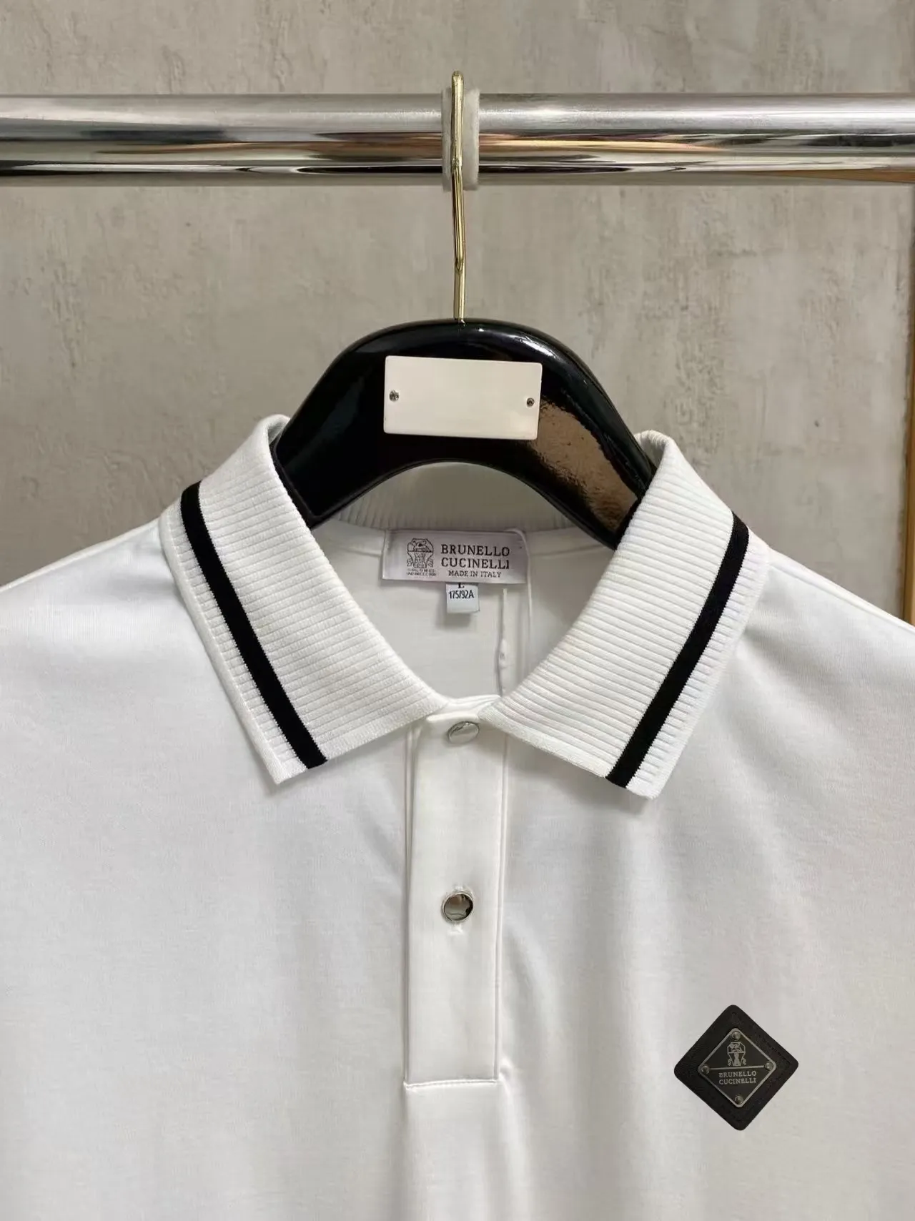, BC highly recommended! Spring and summer new products are on sale at the counter. Fashionable Premium Men's Polo - Logo on the chest, personalized and fashionable/Imported top-notch high-density mercerized pearls, extremely skin-friendly and comfortable. It feels very delicate, has a good texture, is cool and breathable, and is a very good overall product. It can be worn alone without any problem. Size M-3Xl